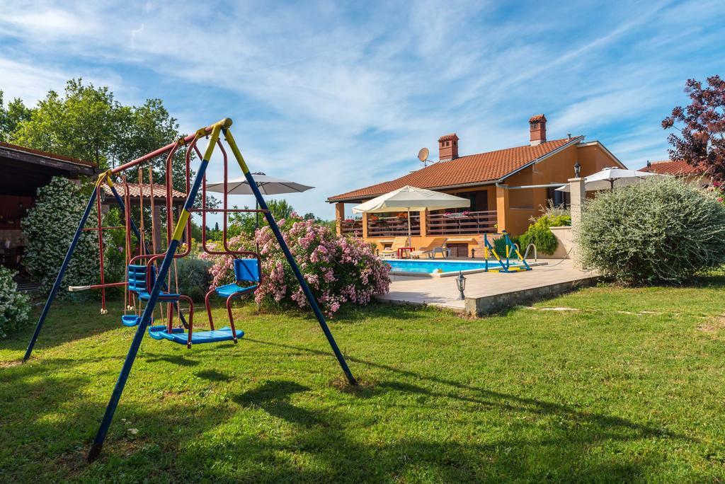 Hacienda Rosemary Villa Muntić Dış mekan fotoğraf