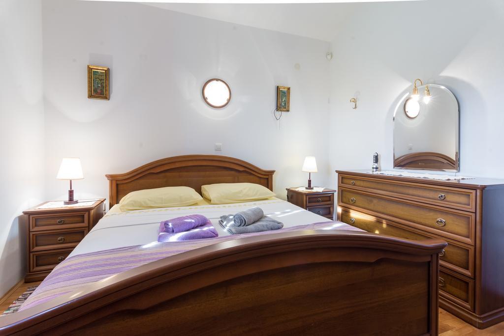 Hacienda Rosemary Villa Muntić Dış mekan fotoğraf