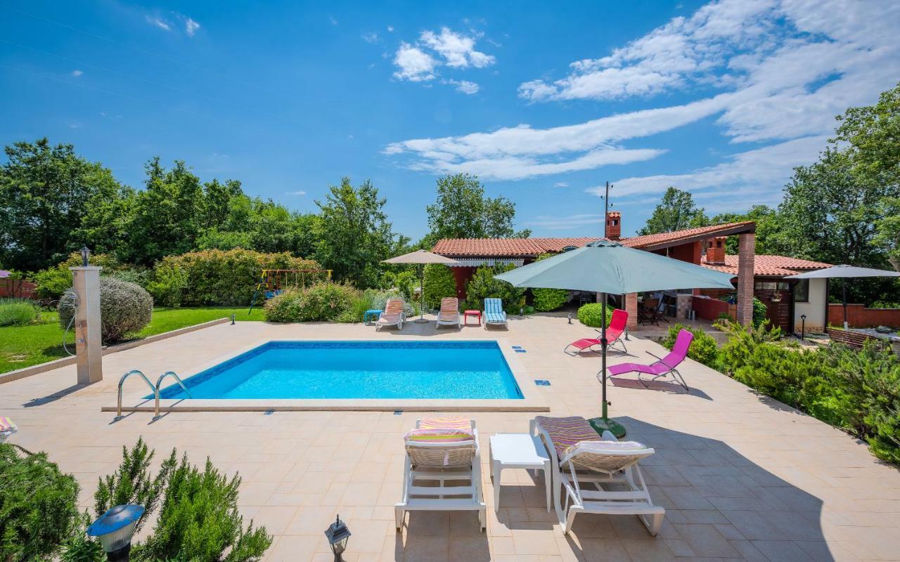Hacienda Rosemary Villa Muntić Dış mekan fotoğraf