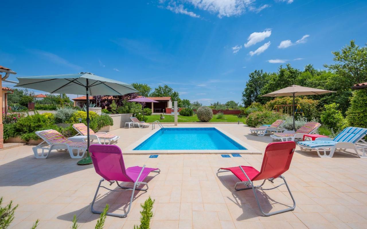 Hacienda Rosemary Villa Muntić Dış mekan fotoğraf