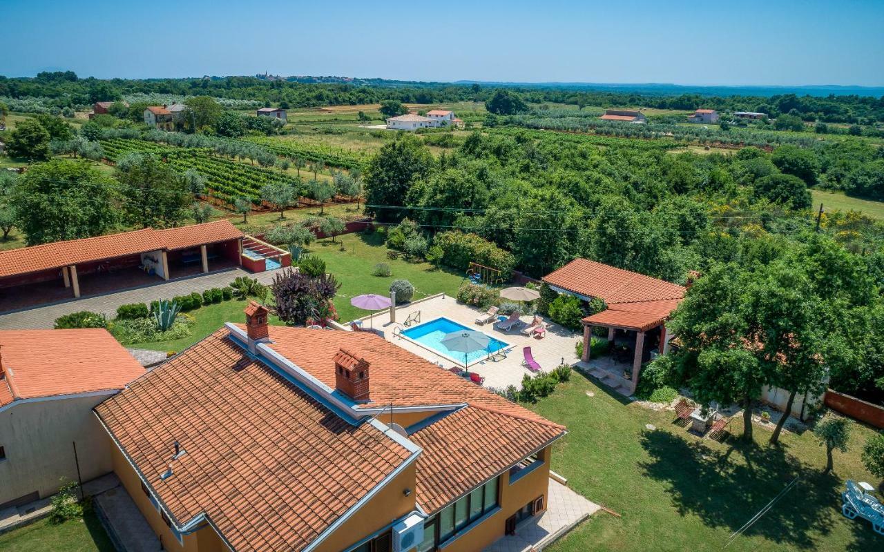 Hacienda Rosemary Villa Muntić Dış mekan fotoğraf