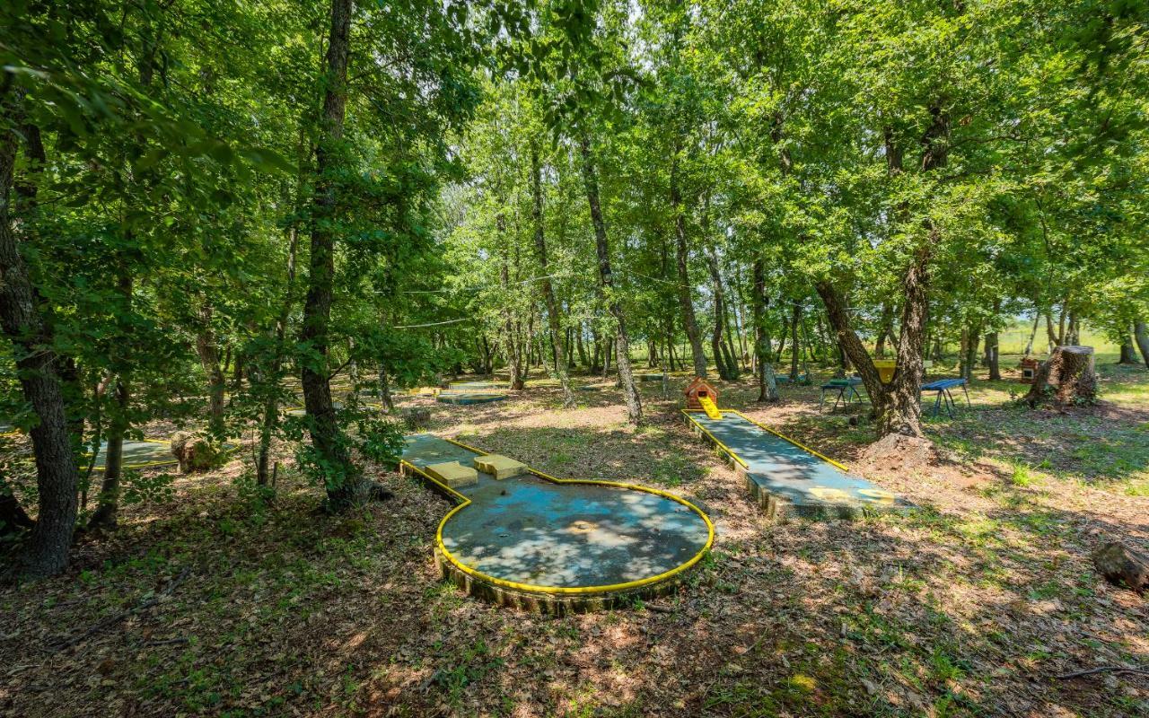 Hacienda Rosemary Villa Muntić Dış mekan fotoğraf