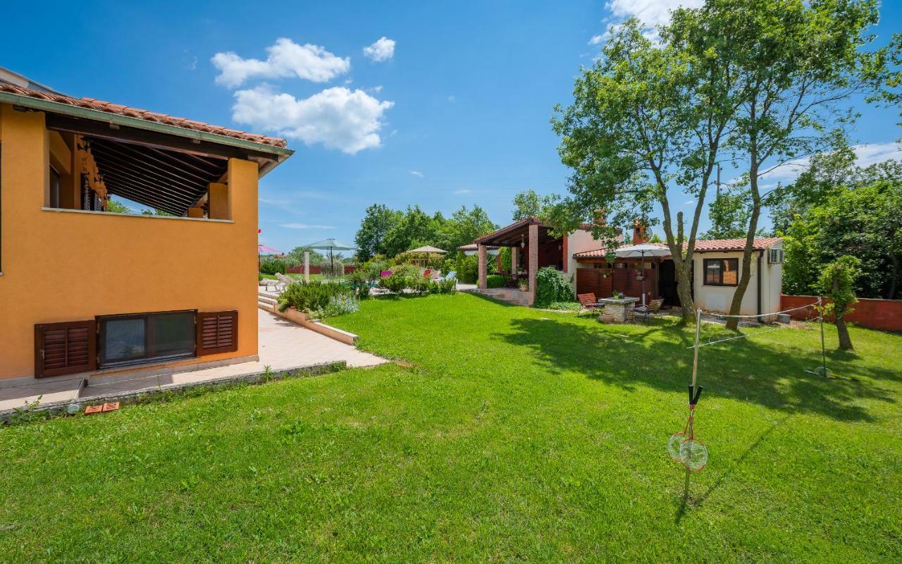Hacienda Rosemary Villa Muntić Dış mekan fotoğraf