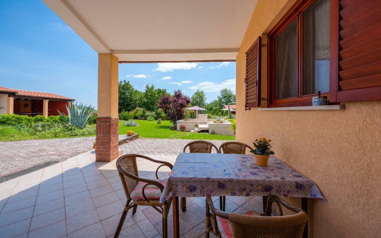 Hacienda Rosemary Villa Muntić Dış mekan fotoğraf