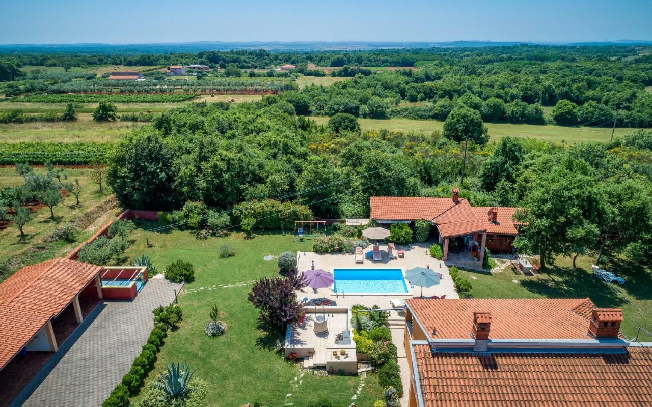 Hacienda Rosemary Villa Muntić Dış mekan fotoğraf