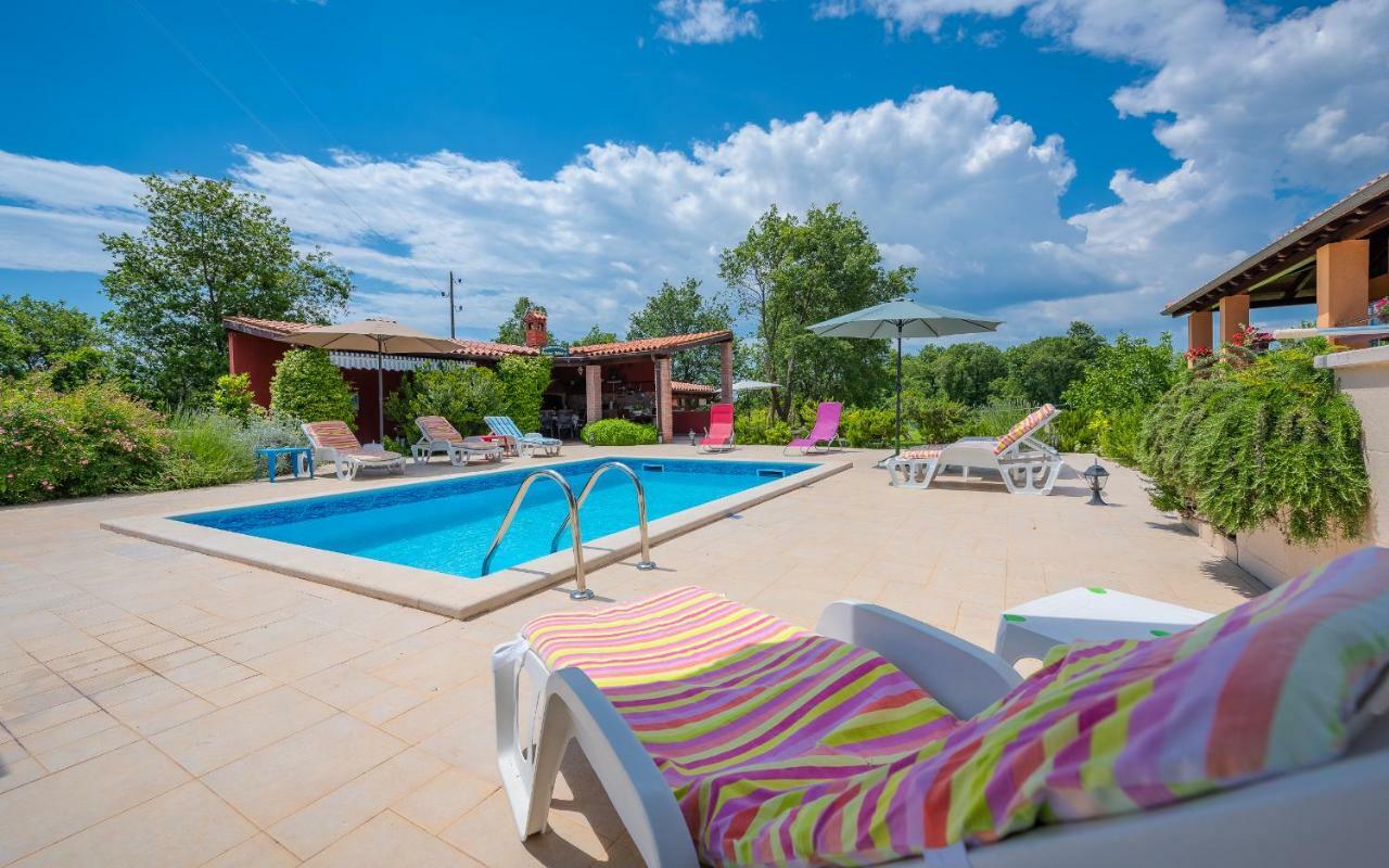 Hacienda Rosemary Villa Muntić Dış mekan fotoğraf