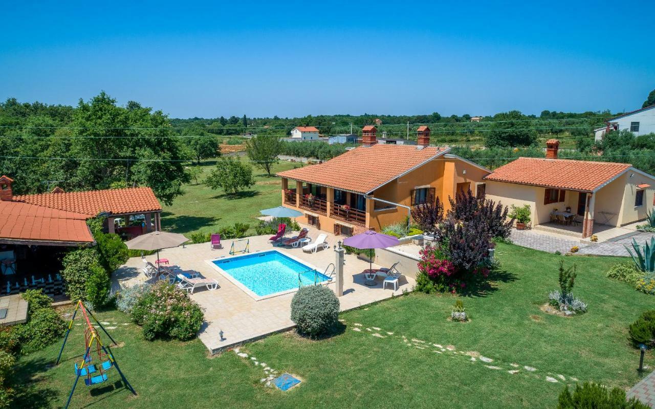 Hacienda Rosemary Villa Muntić Dış mekan fotoğraf
